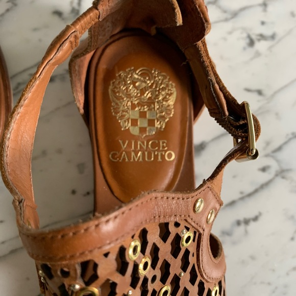 Vince Camuto Tan Sandals 8M - Picture 2 of 11